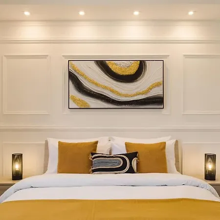 Apartment Discover Modern Luxury By The Sea Gzira