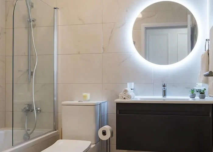 Discover Modern Luxury By The Sea Gzira